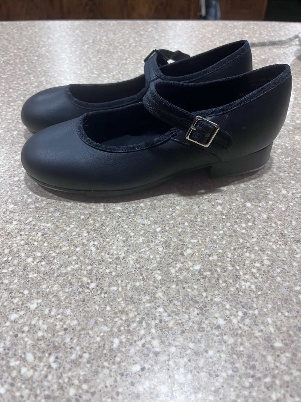 Girls' Black Mary Jane Capezio Tap Shoes with Buckle Strap NWOT SIZE 4